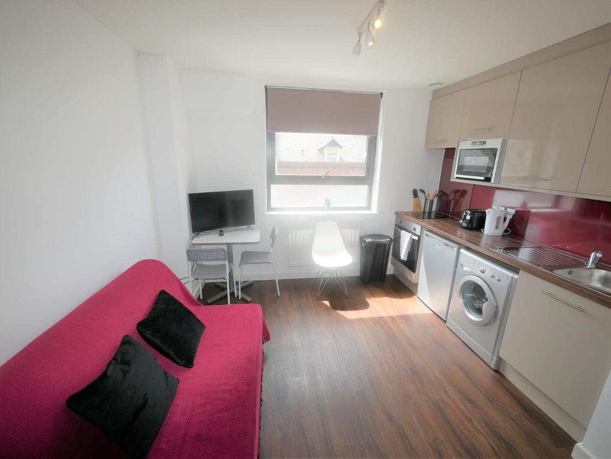 Hill House Holiday Apartments بورنماوث المظهر الخارجي الصورة