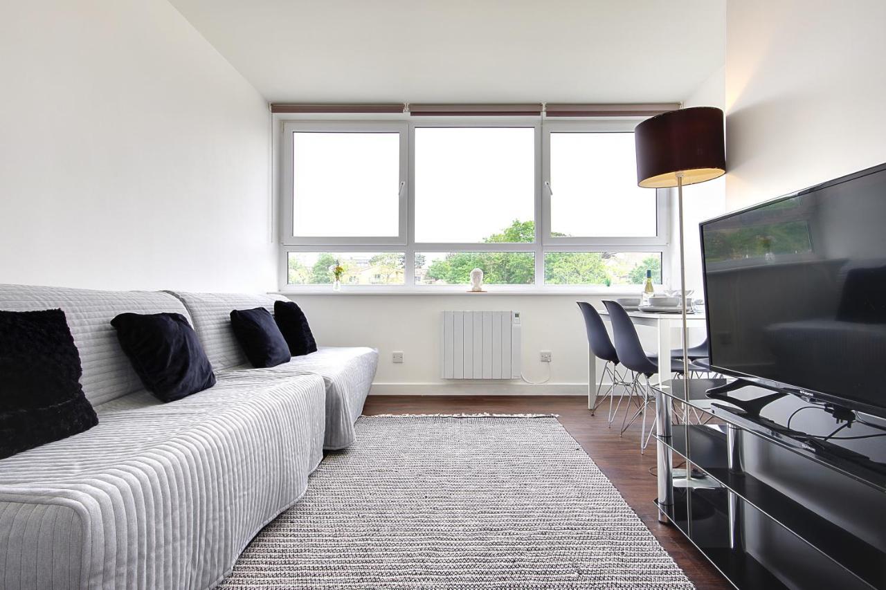 Hill House Holiday Apartments بورنماوث المظهر الخارجي الصورة