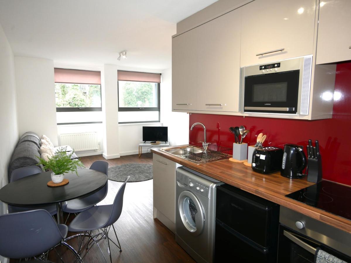 Hill House Holiday Apartments بورنماوث المظهر الخارجي الصورة